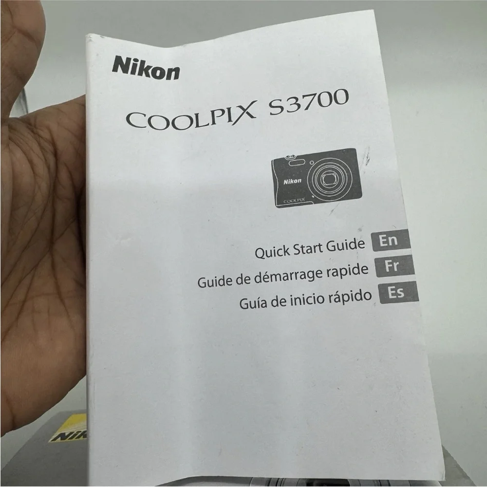 Nikon description battery
